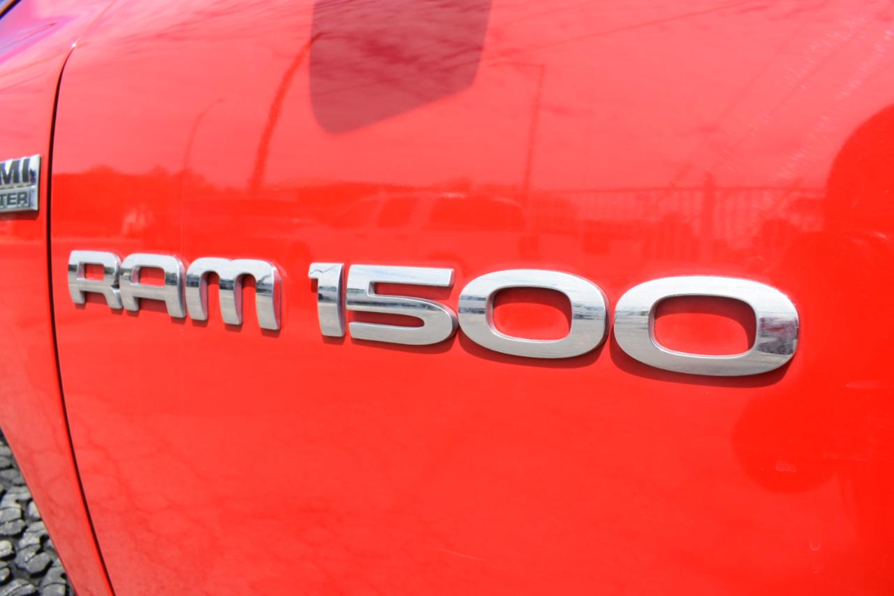 Dodge Ram 1500 SLT Mega Cab 4WD 2006