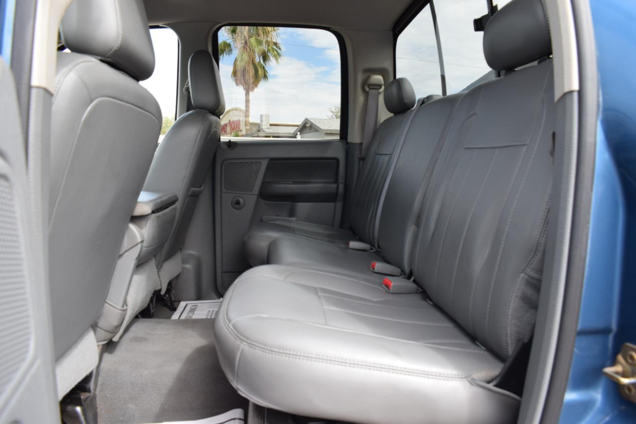 Dodge Ram 2500 Laramie Quad Cab 4WD 2006