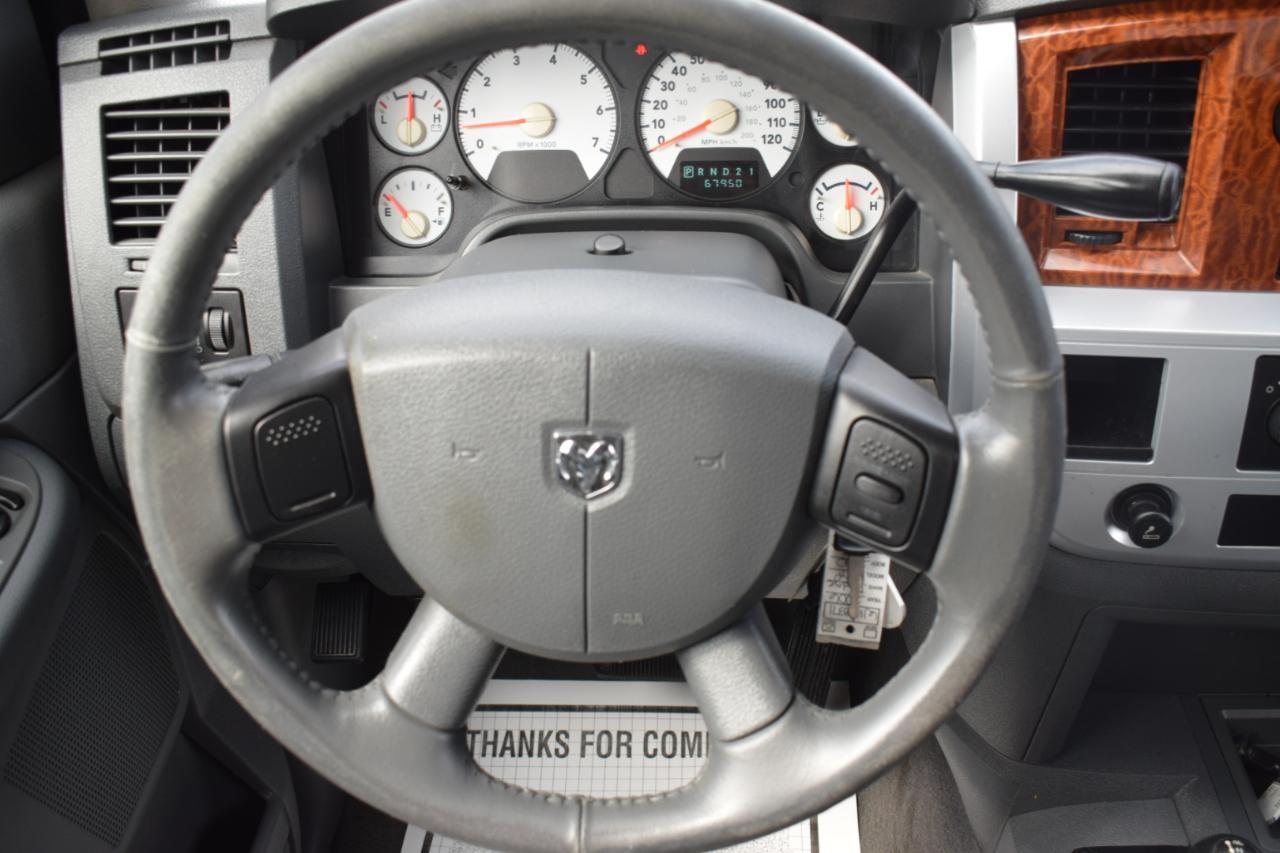 Dodge Ram 2500 Laramie Quad Cab 4WD 2006