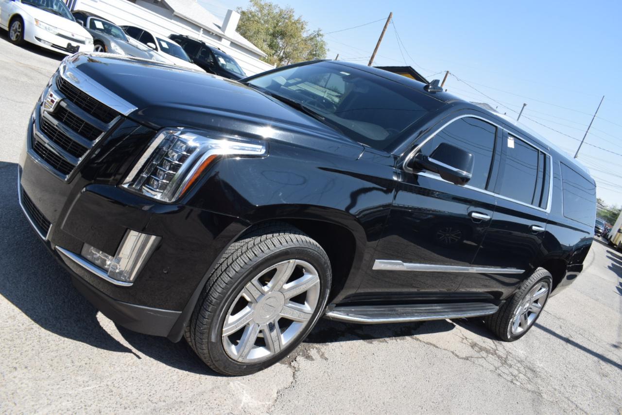 Cadillac Escalade ESV 2WD Standard 2019