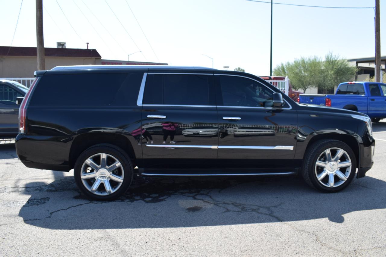 Cadillac Escalade ESV 2WD Standard 2019
