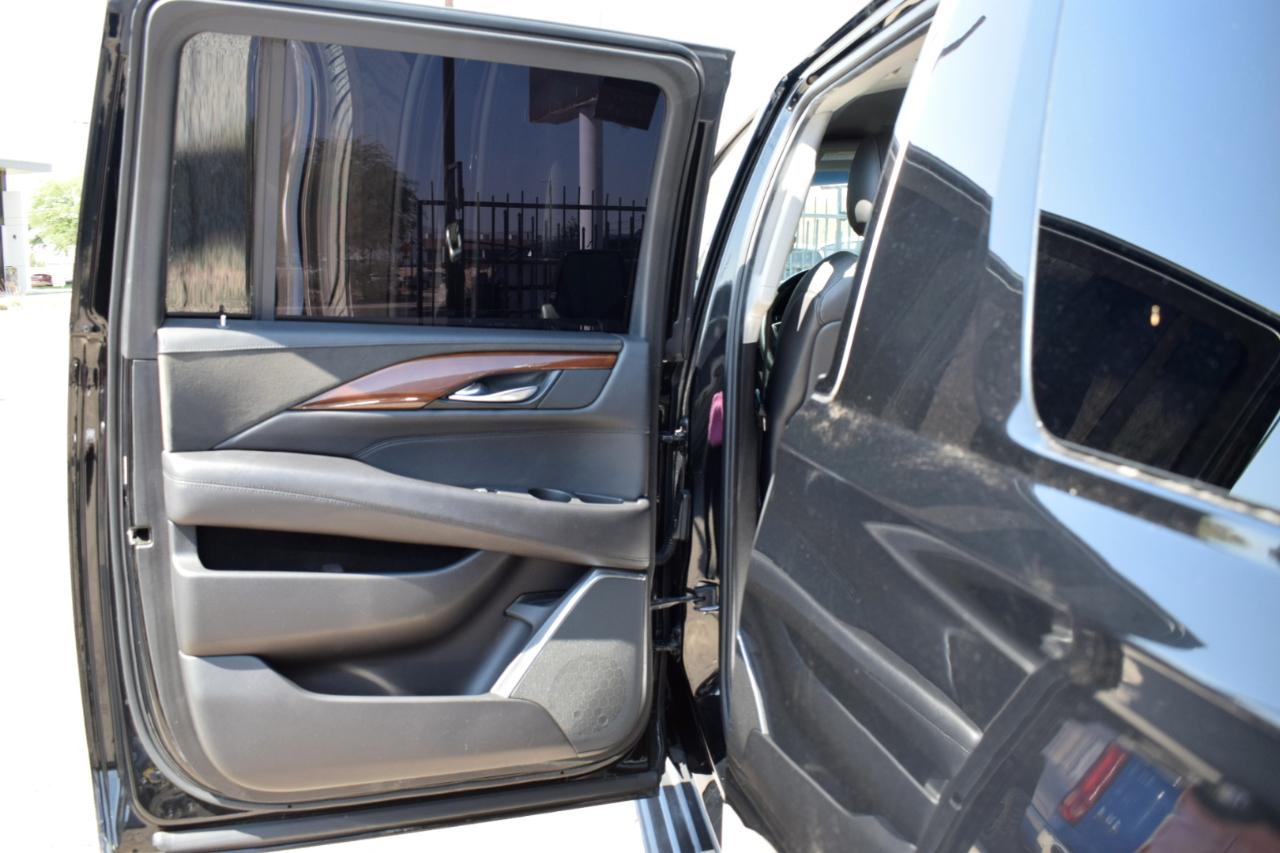 Cadillac Escalade ESV 2WD Standard 2019