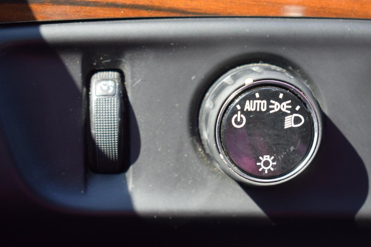 Cadillac Escalade ESV 2WD Standard 2019