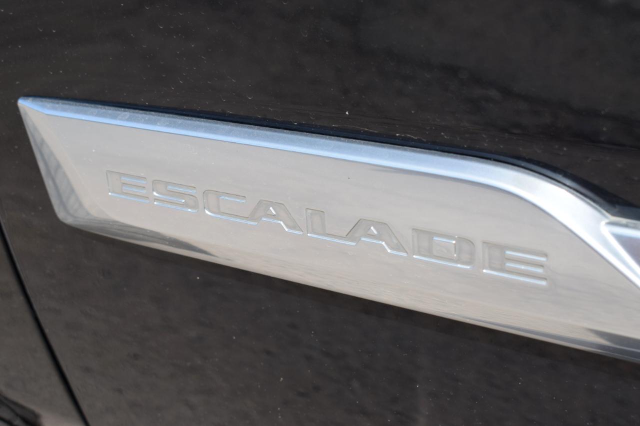 Cadillac Escalade ESV 2WD Standard 2019