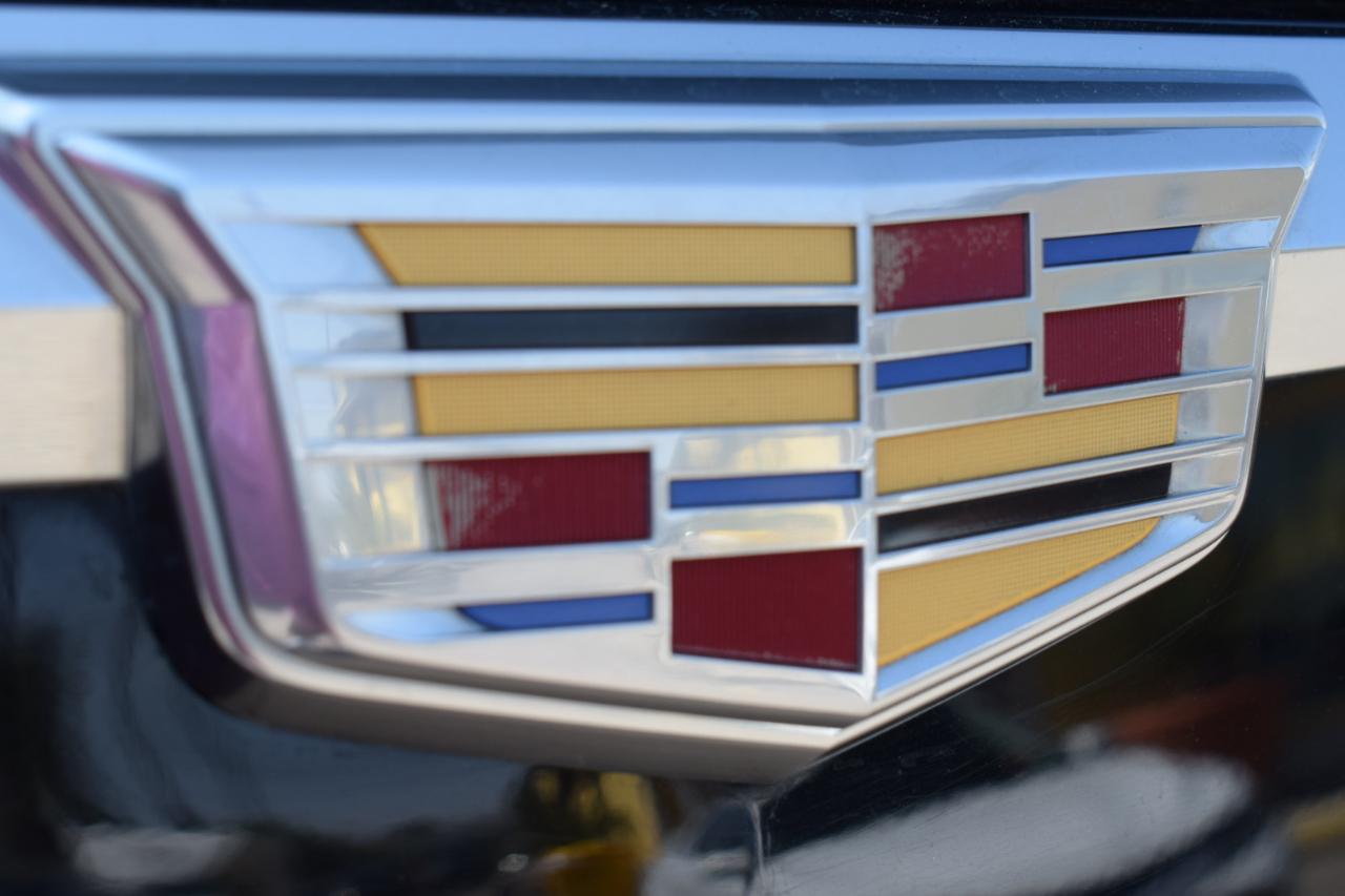 Cadillac Escalade ESV 2WD Standard 2019