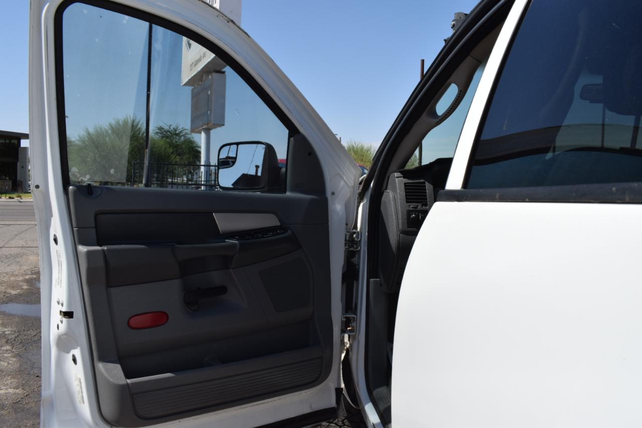 Dodge Ram 2500 SLT Mega Cab 4WD 2008