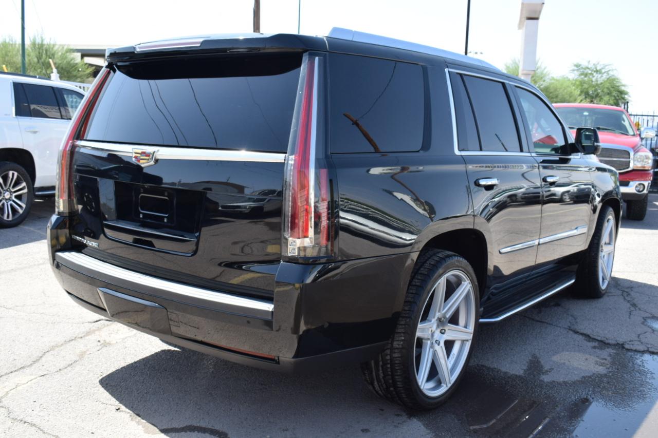 Cadillac Escalade  2017