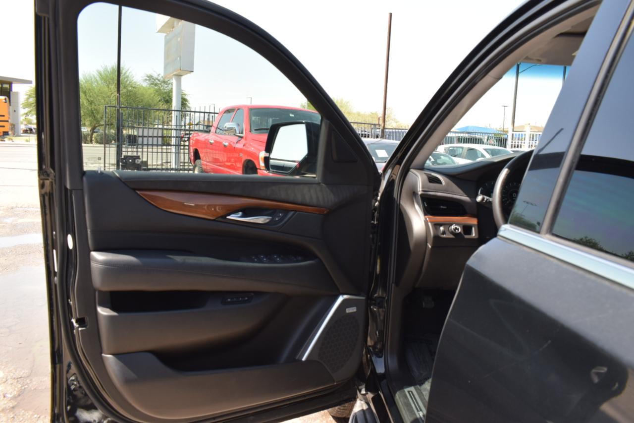 Cadillac Escalade  2017
