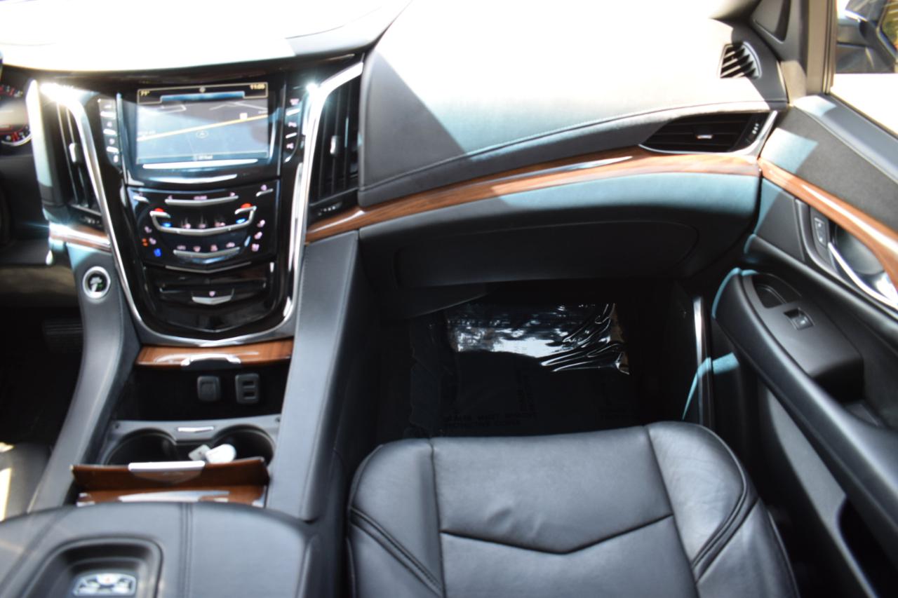 Cadillac Escalade  2017