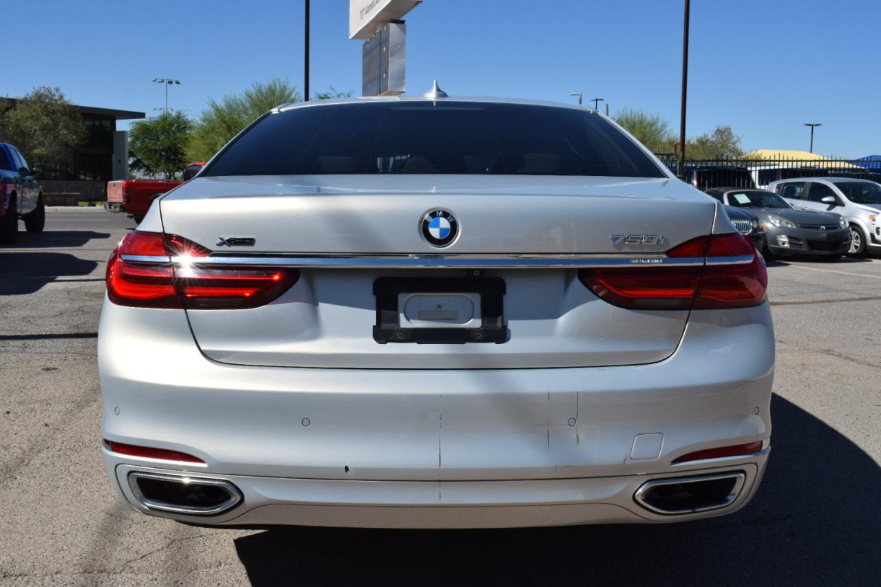 BMW 7-Series 750i xDrive 2017