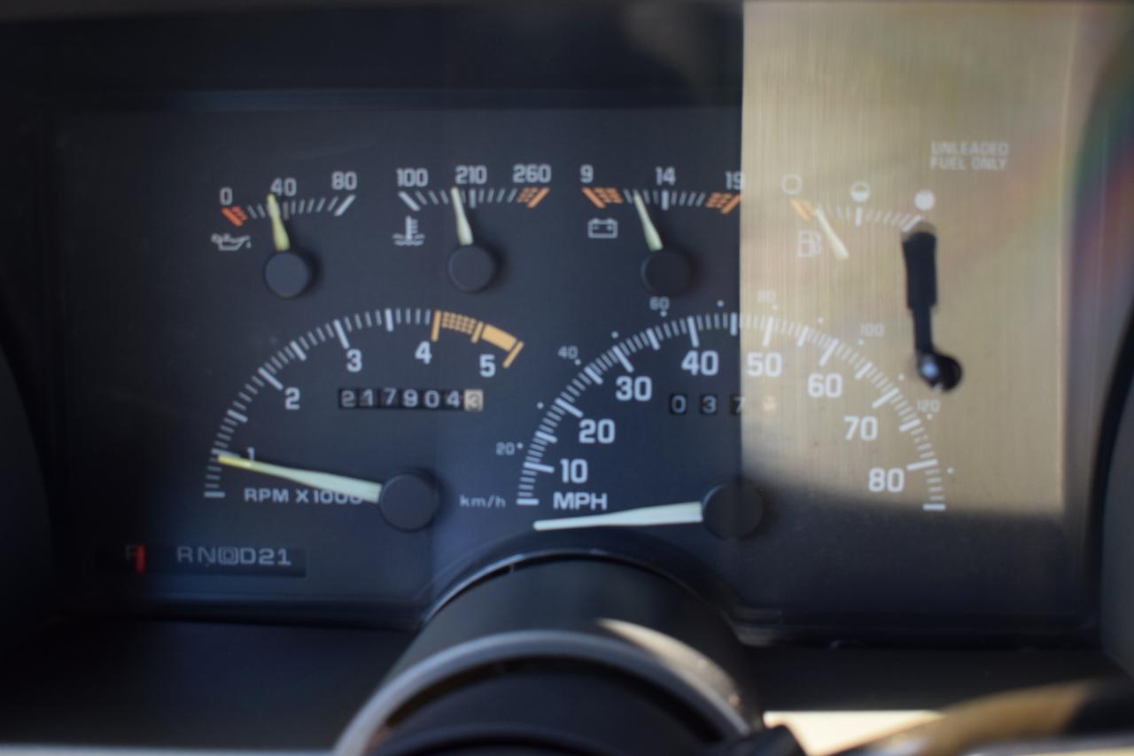 Chevrolet Suburban K2500 4WD 1994