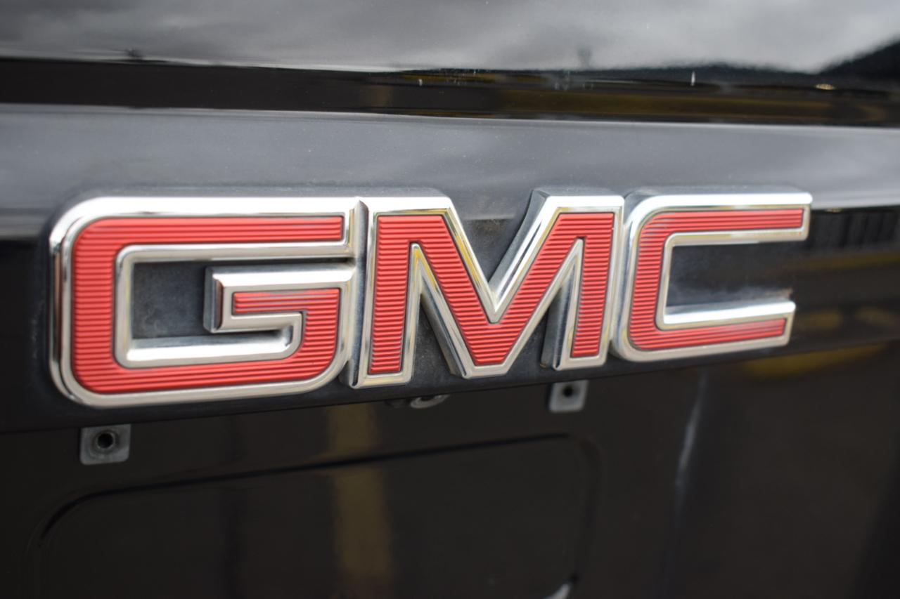 GMC Yukon SLT 2WD 2019