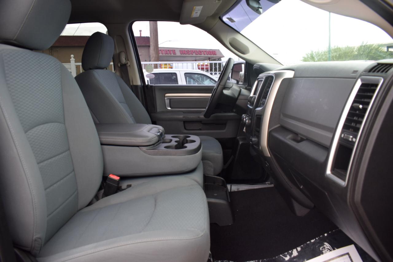 RAM 1500 Classic Tradesman Crew Cab LWB 4WD 2019