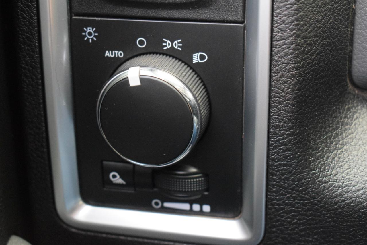 RAM 1500 Classic Tradesman Crew Cab LWB 4WD 2019
