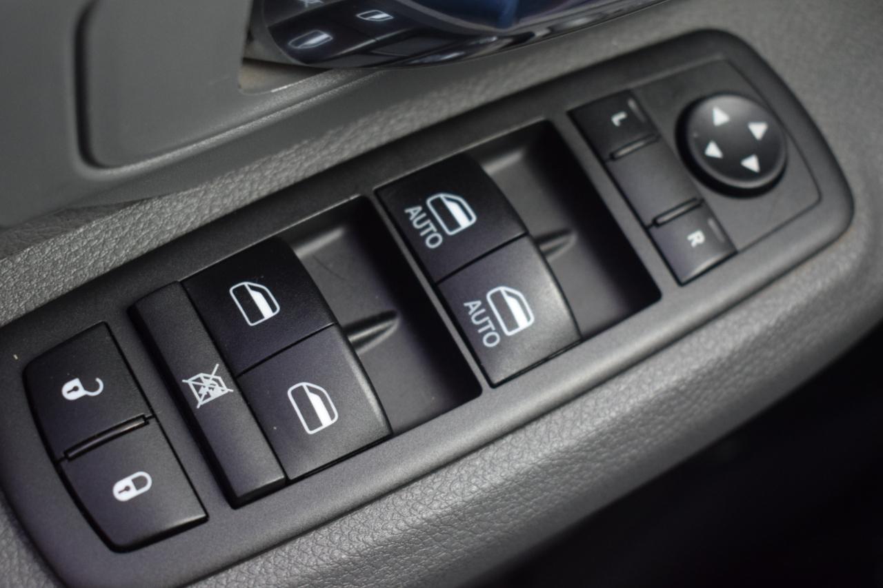 RAM 1500 Classic Tradesman Crew Cab LWB 4WD 2019