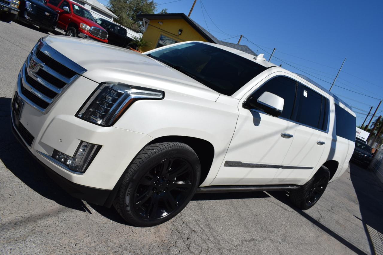 Cadillac Escalade ESV Premium 4WD 2015