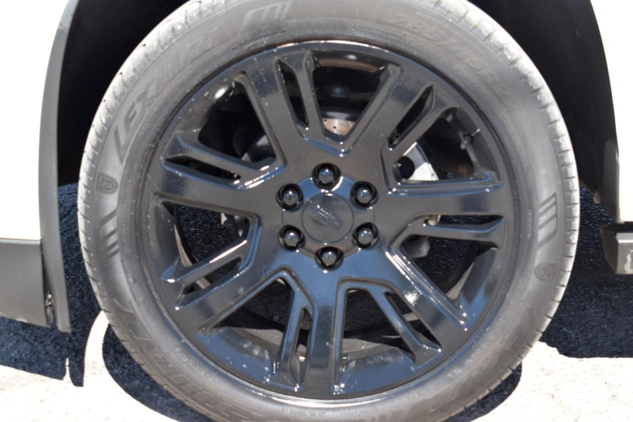Cadillac Escalade ESV Premium 4WD 2015