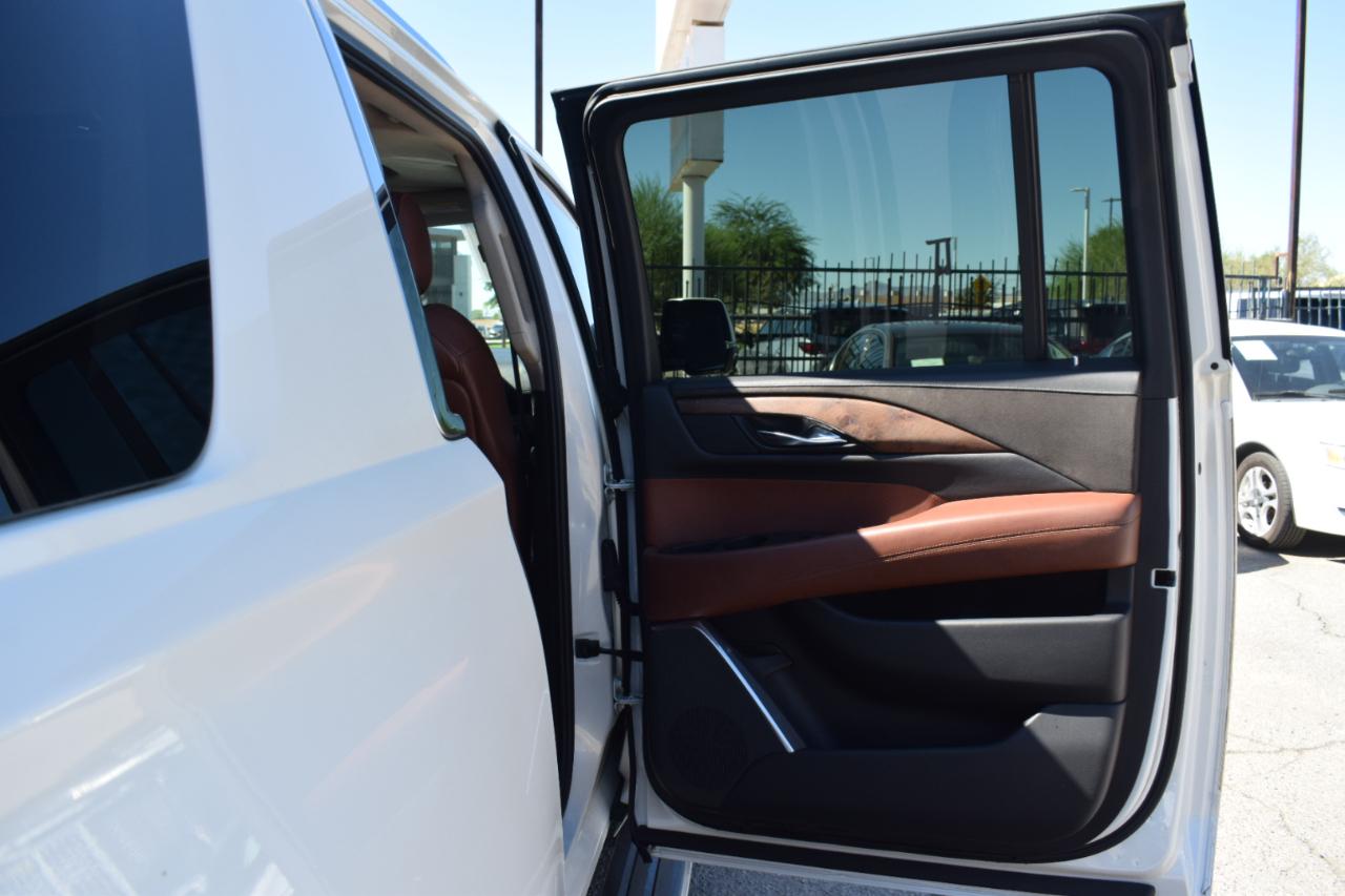 Cadillac Escalade ESV Premium 4WD 2015