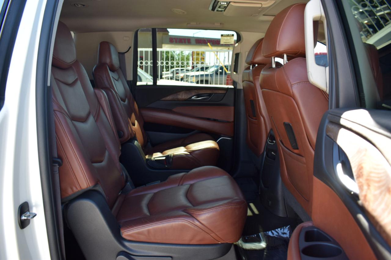 Cadillac Escalade ESV Premium 4WD 2015