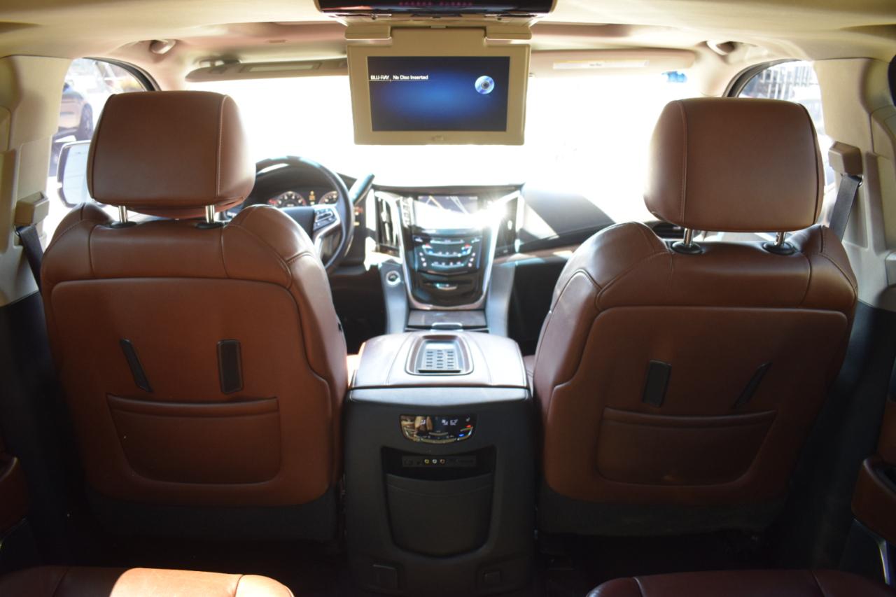 Cadillac Escalade ESV Premium 4WD 2015