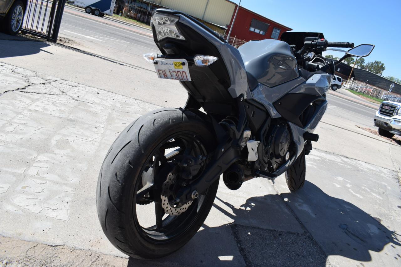 Kawasaki Ninja 650  2018
