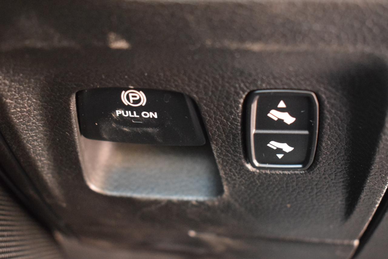 RAM 1500 Rebel Crew Cab SB 4WD 2020