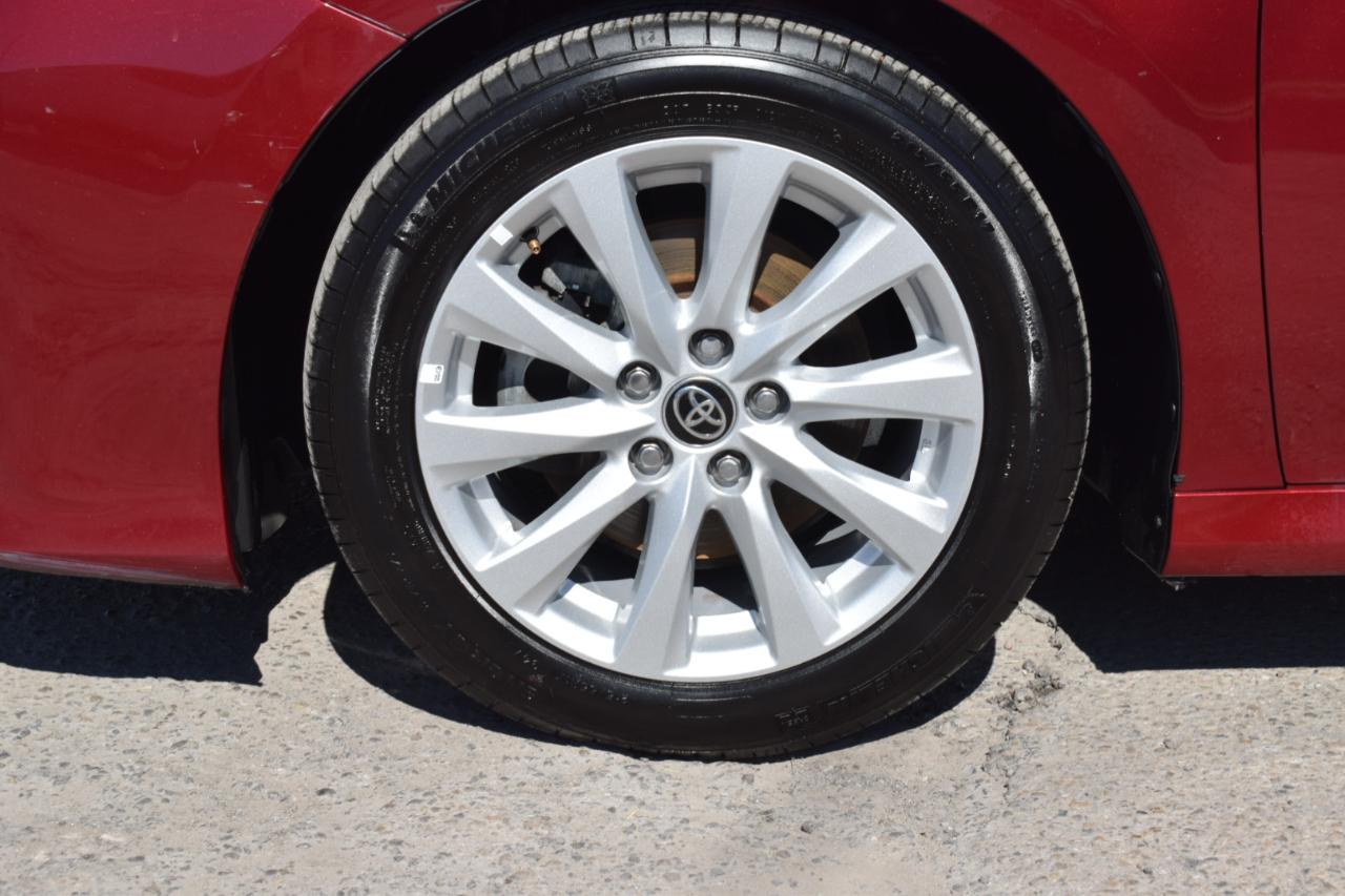 Toyota Camry LE AWD 2020