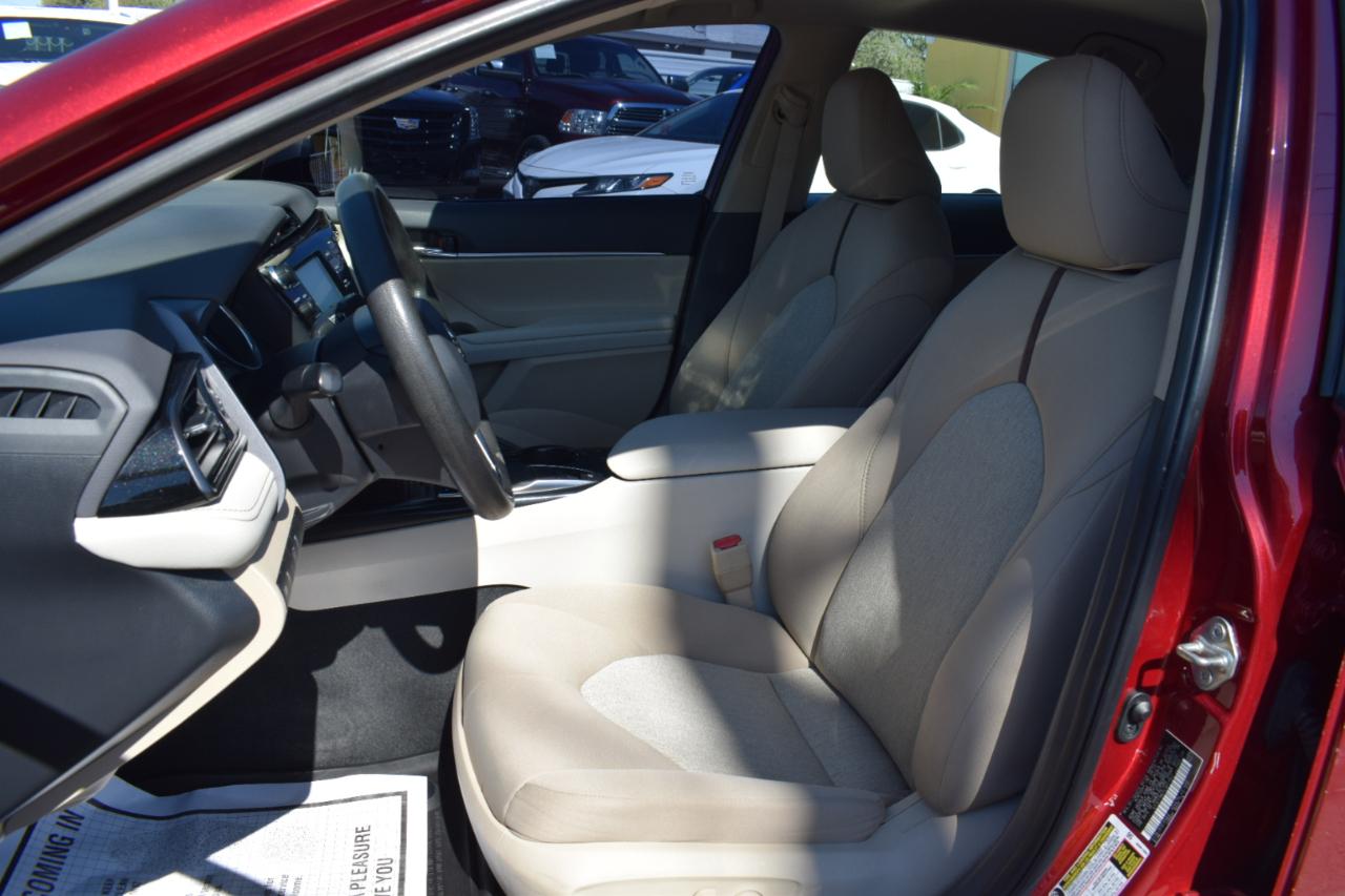 Toyota Camry LE AWD 2020