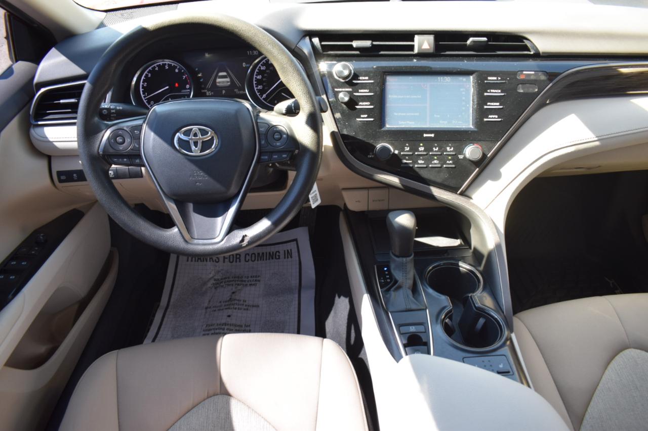 Toyota Camry LE AWD 2020