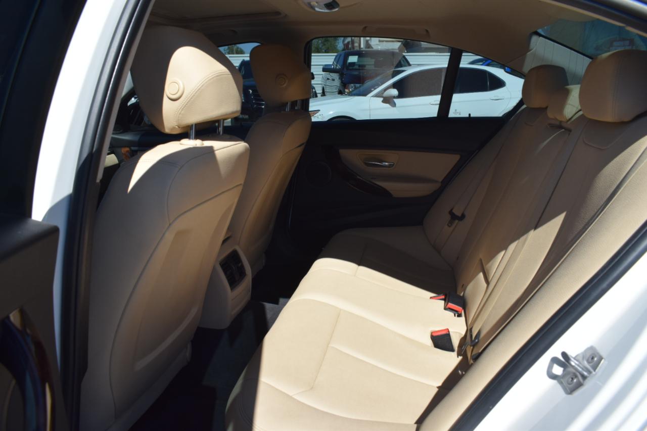 BMW 3-Series 320i xDrive Sedan 2017