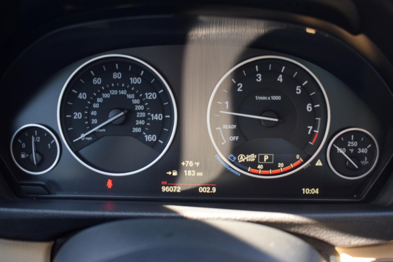 BMW 3-Series 320i xDrive Sedan 2017