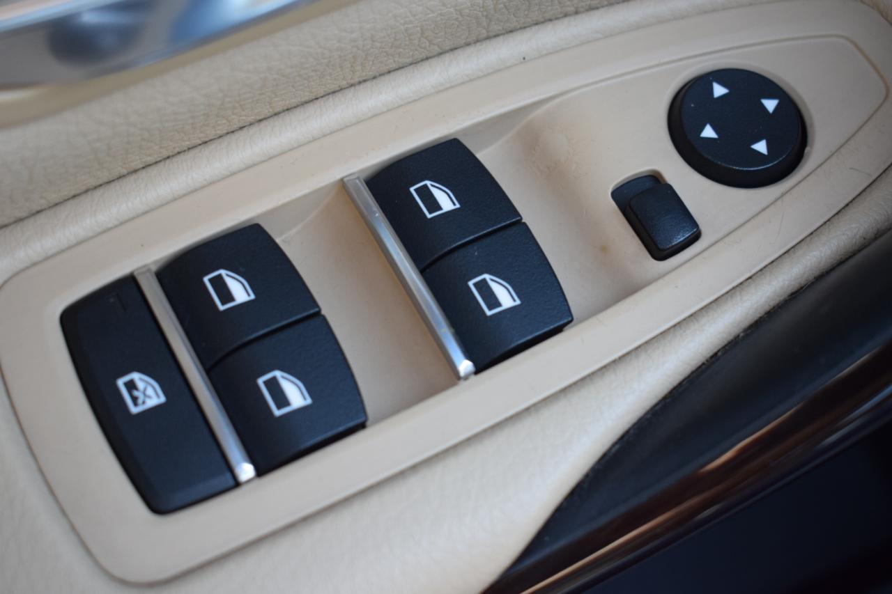 BMW 3-Series 320i xDrive Sedan 2017