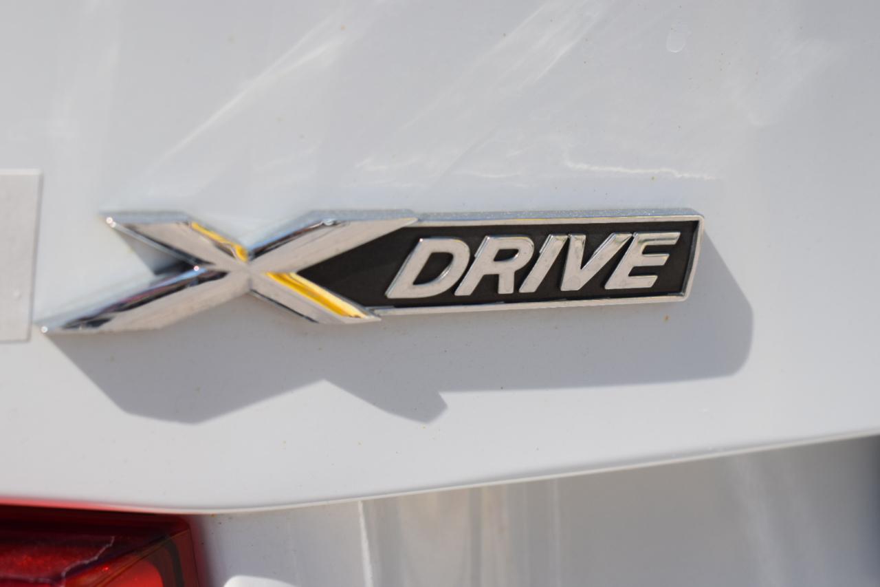 BMW 3-Series 320i xDrive Sedan 2017