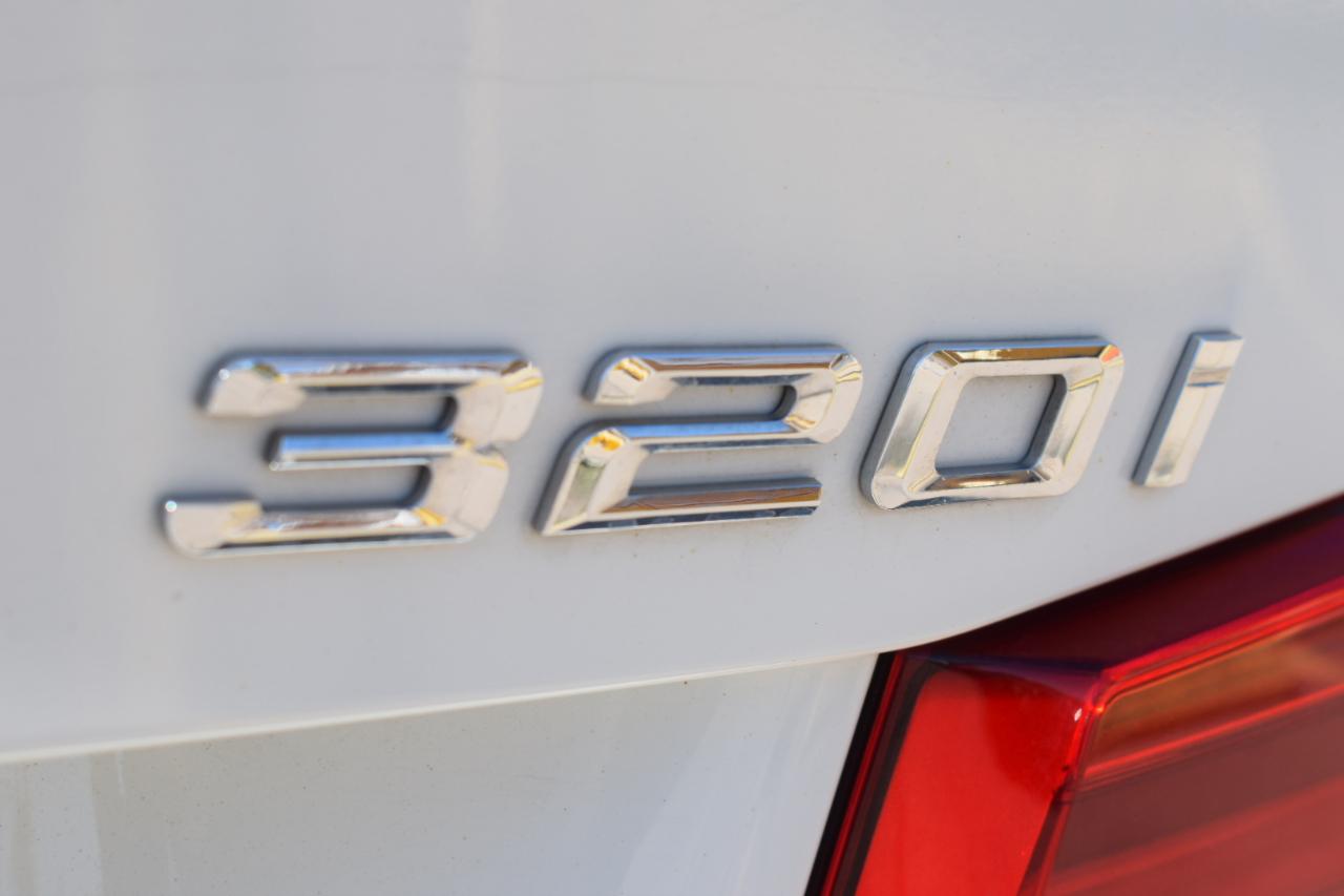 BMW 3-Series 320i xDrive Sedan 2017