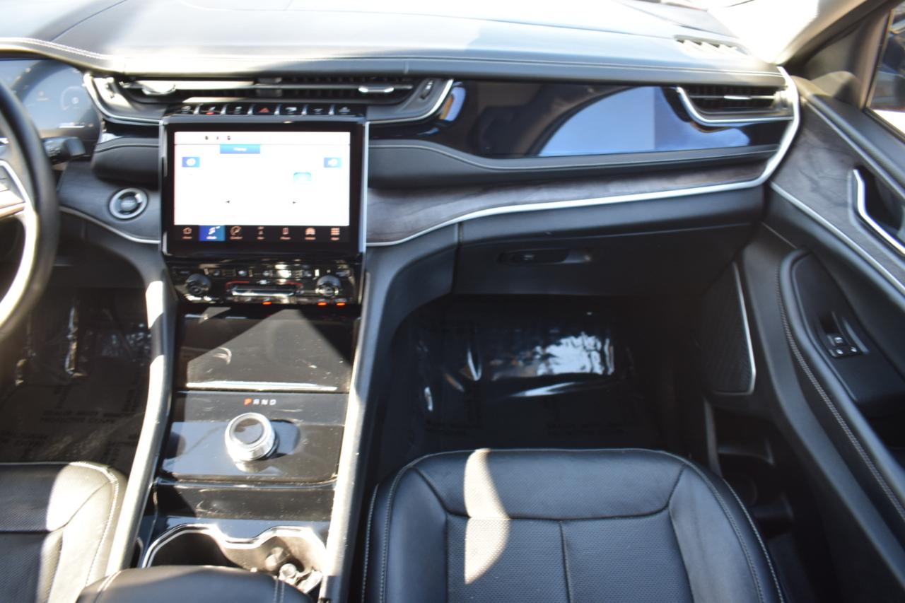 Jeep Grand Cherokee L Limited 2WD 2022