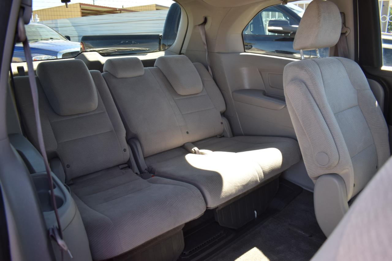 Honda Odyssey LX 2012