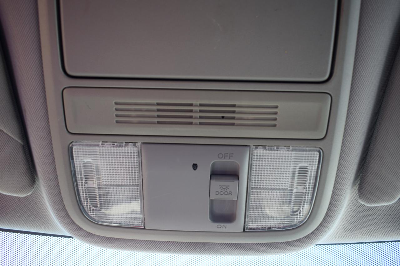 Honda Odyssey LX 2012