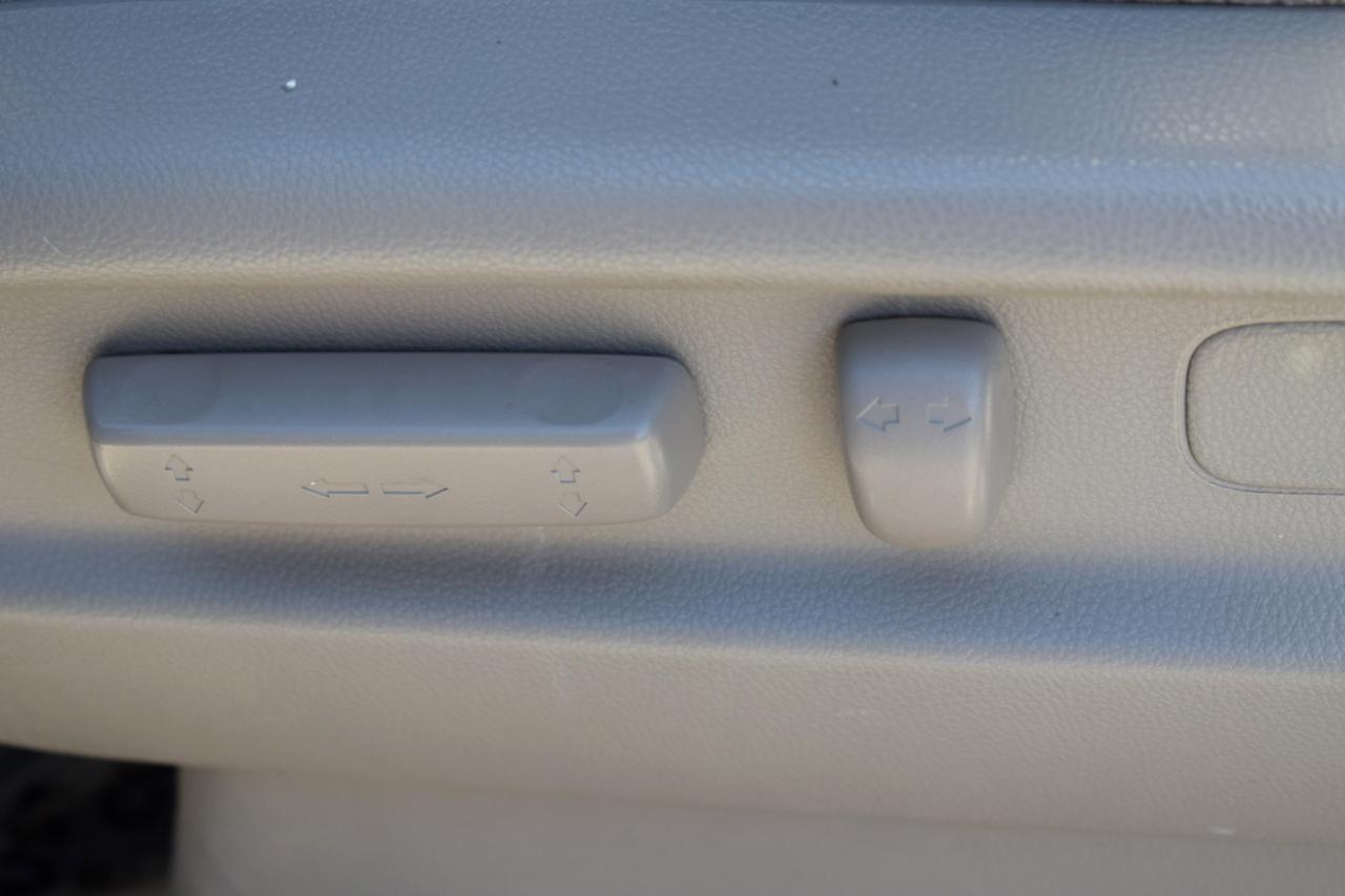 Honda Odyssey LX 2012