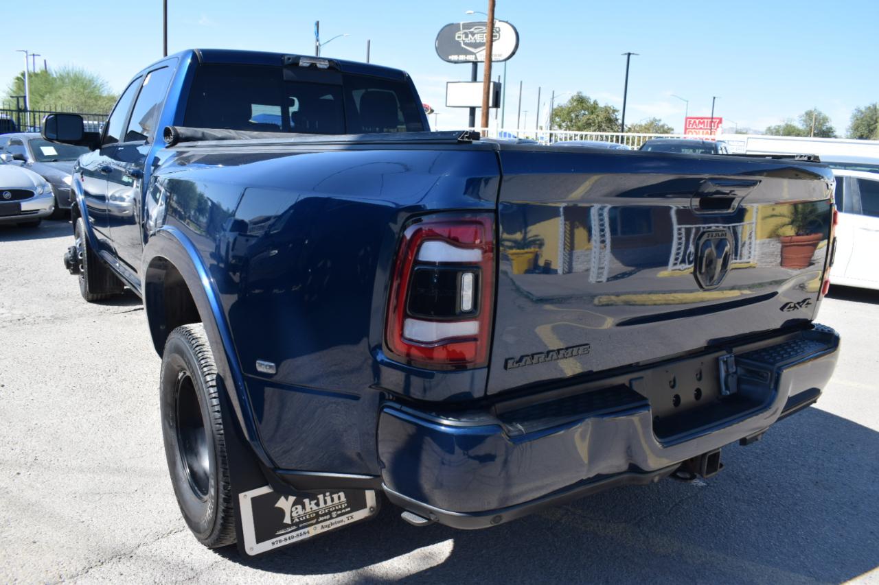 RAM 3500 Laramie Crew Cab LWB 4WD DRW 2022