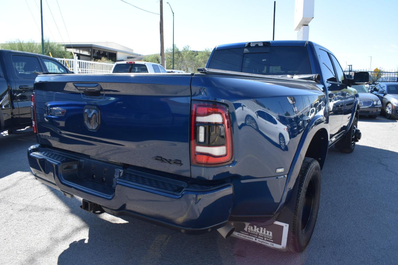 RAM 3500 Laramie Crew Cab LWB 4WD DRW 2022