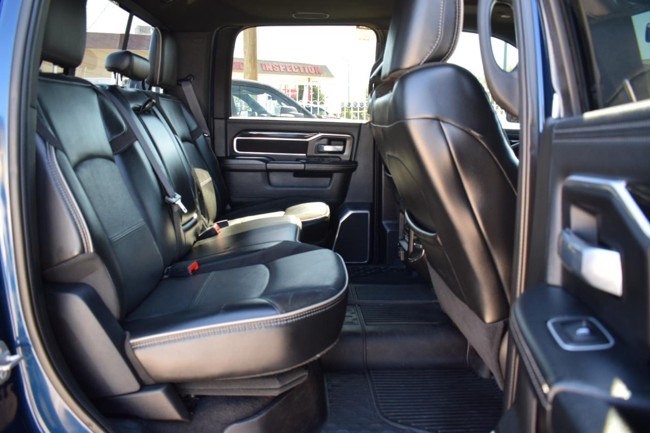 RAM 3500 Laramie Crew Cab LWB 4WD DRW 2022