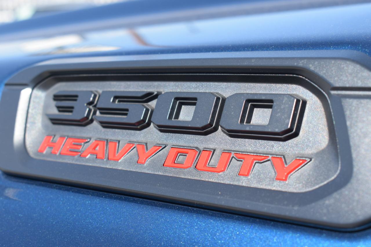 RAM 3500 Laramie Crew Cab LWB 4WD DRW 2022