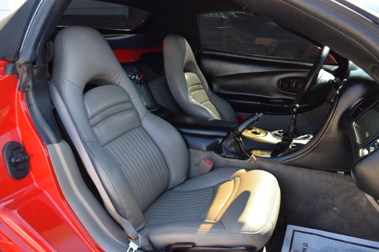 Chevrolet Corvette Convertible 2004