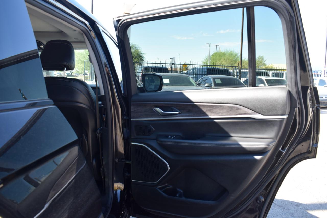 Jeep Grand Cherokee L Limited 2WD 2022