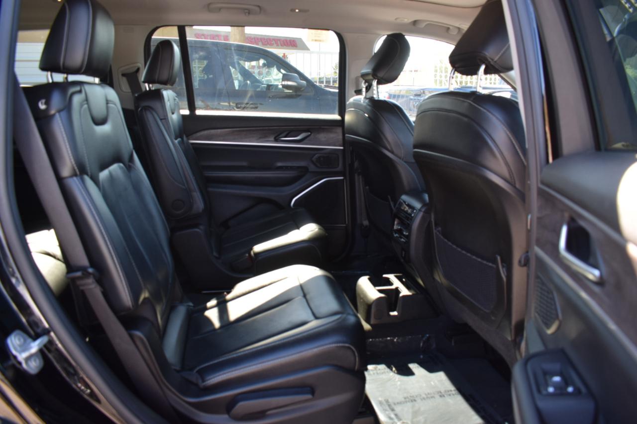 Jeep Grand Cherokee L Limited 2WD 2022