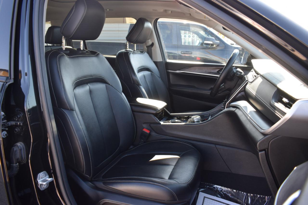 Jeep Grand Cherokee L Limited 2WD 2022