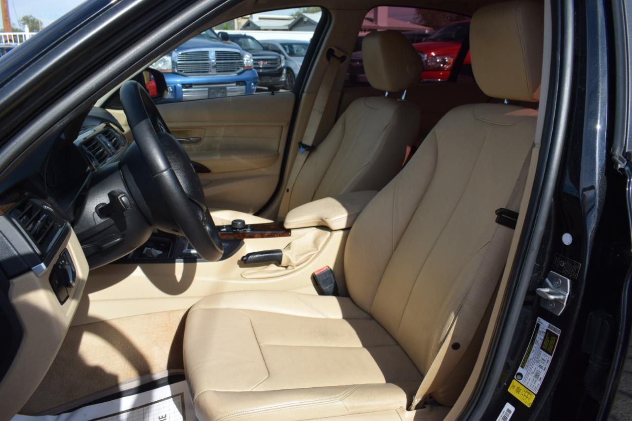 BMW 3-Series 328i Sedan 2013