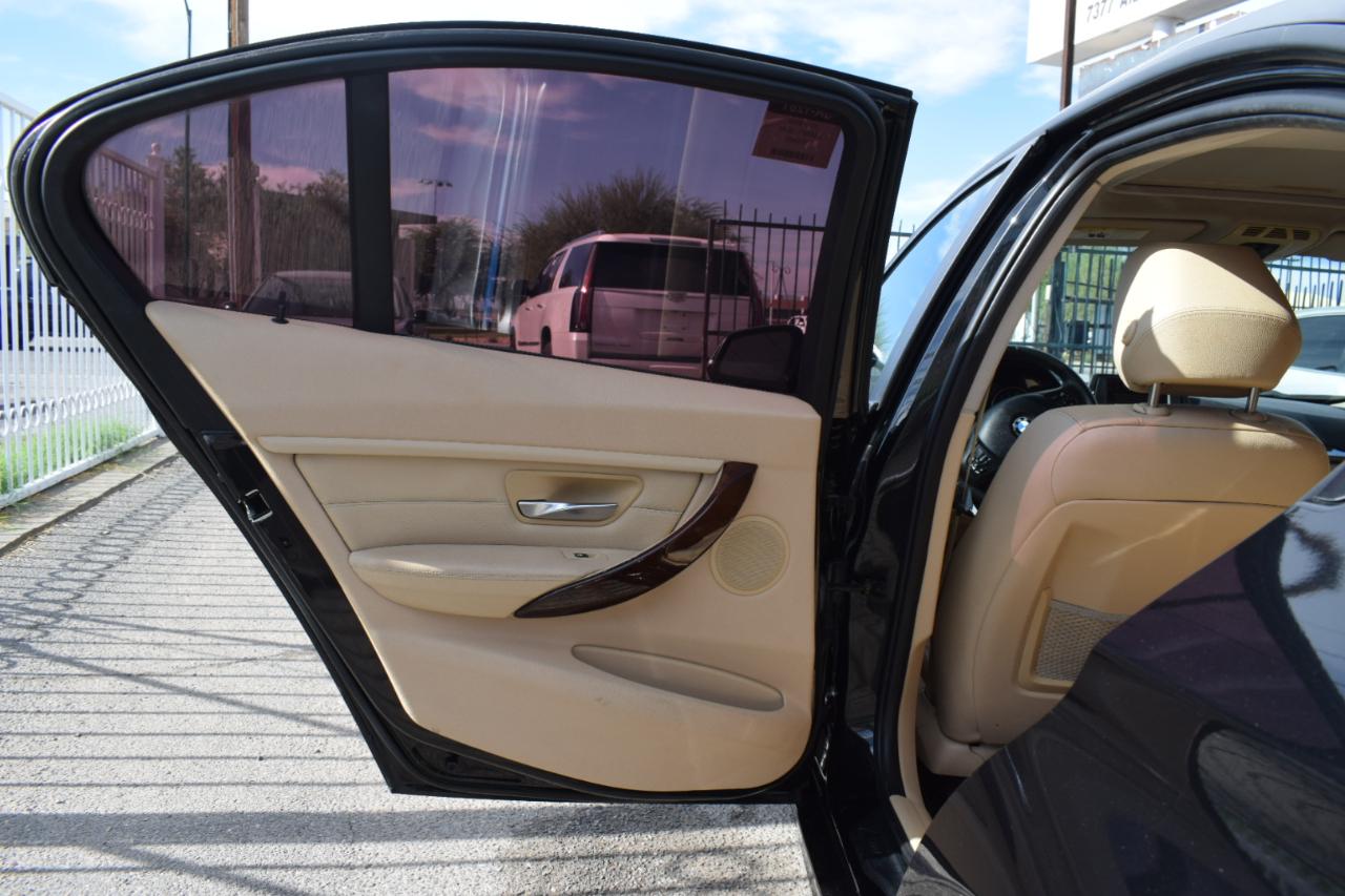 BMW 3-Series 328i Sedan 2013