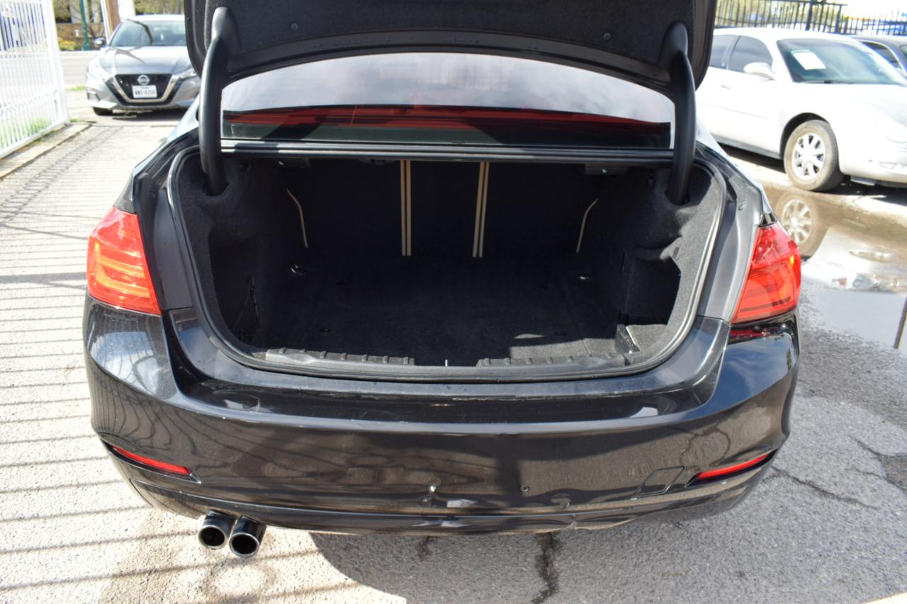 BMW 3-Series 328i Sedan 2013
