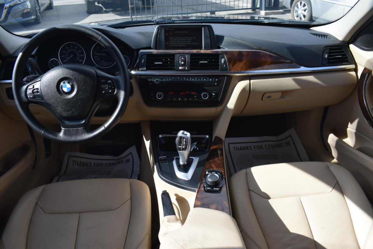 BMW 3-Series 328i Sedan 2013